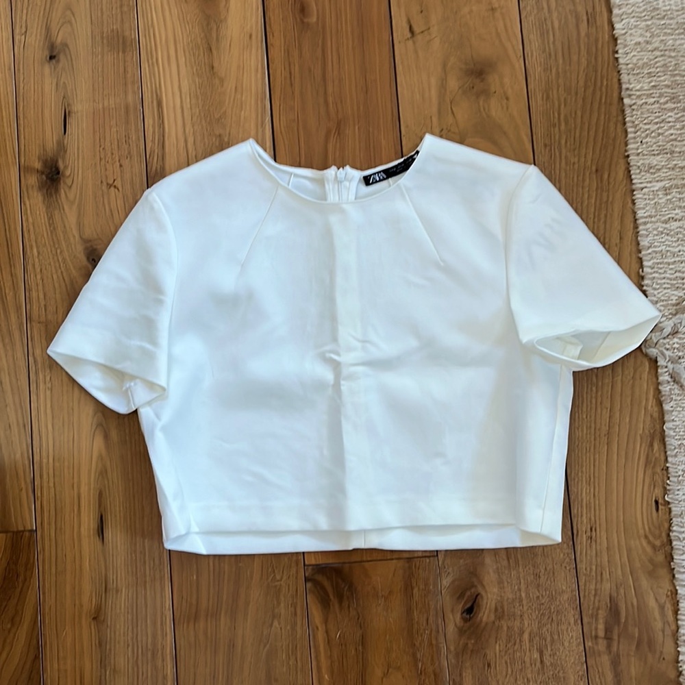 🔮 5 for $20 🔮 White Crop Zara Top